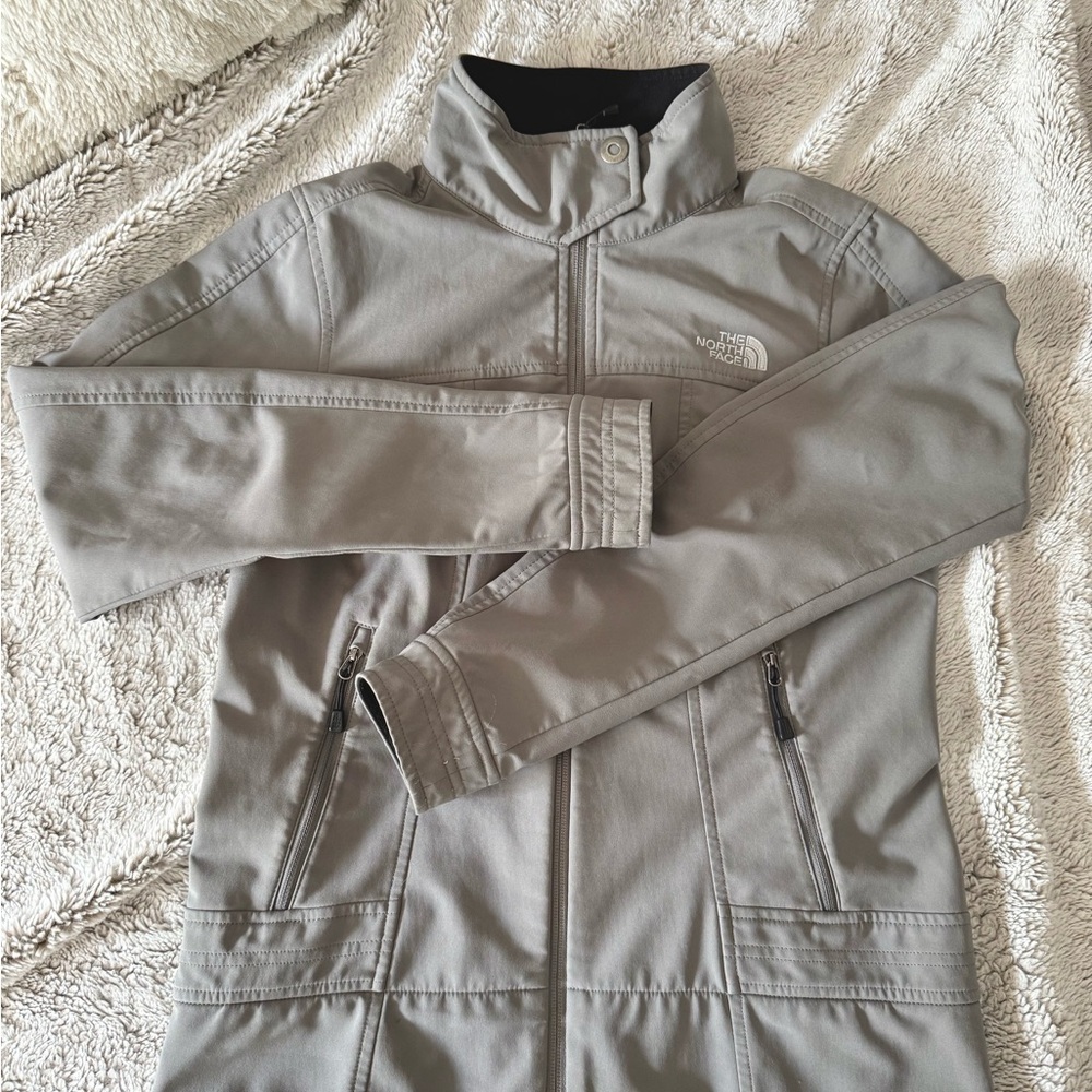 The North Face Light Gray Full-Zip Jacket